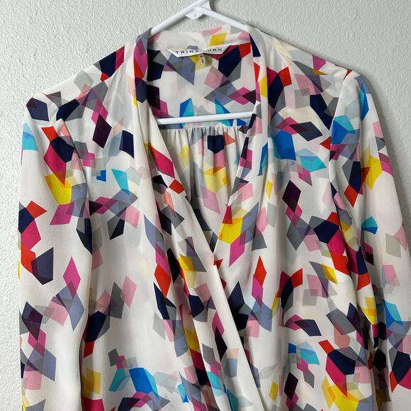 Trina Turk Silk Surplice Top Size Medium Multicolor Geometric Print - Picture 2 of 13